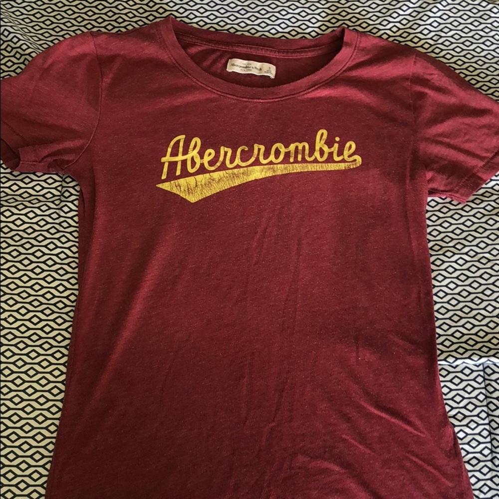 Abercrombie T-Shirt - size s